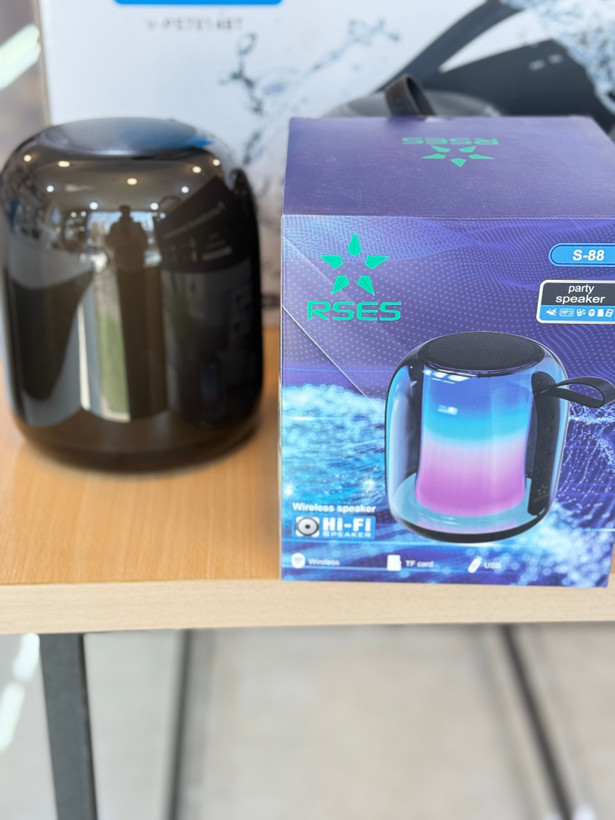 اسپیکر قابل حمل RSES مدل S-88